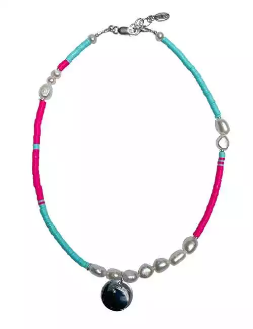 bright colour short necklace