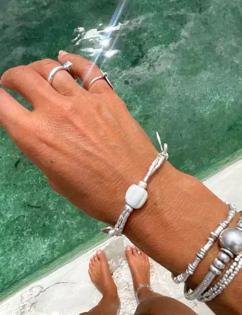 white Glass Silver Bracelet