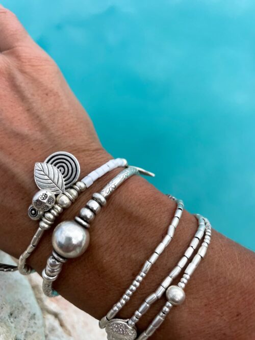ocean inspired silver jewellery. Pure silver silver wrap bracelet with clam shell for a beach vibes look- water safe for everyday wear. 3 styles in 1