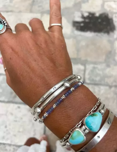 tanzanite gemstone bracelet